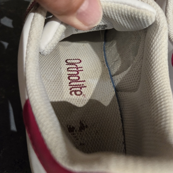 Adidas Superstars - Picture 8 of 8